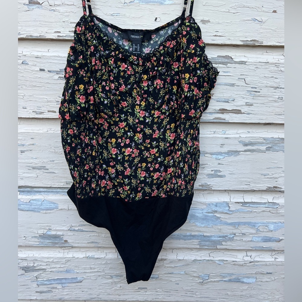 NWT Forever 21 Ditsy Floral Print Dark Romantic Flirty Girlie Bodysuit Size 2X
